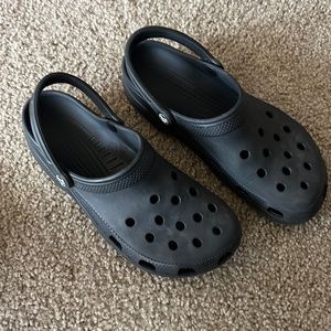 Black Crocs Men’s Size 10